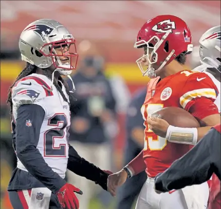  ?? AP FILE ?? Patriots cornerback Stephon Gilmore, left, who announced Wednesday that he has tested positive for COVID-19, greets Chiefs quarterbac­k Patrick Mahomes after the game on Monday night.