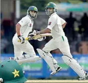  ??  ?? Pakistan's Azhar Ali (L) and Mohammad Hafeez run between the wickets during the first day of their second test match against Sri Lanka in Colombo, June 30, 2012. REUTERS/Dinuka Liyanawatt­e (SRI LANKA - Tags: SPORT CRICKET)