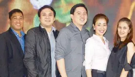  ??  ?? (From left) Edgar Elot, doctors Lito Baluyot, Mark Artemio Reyes, Tanya Ramas- Uypitching and Gaile Robredo-Vitas.