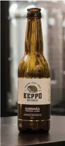  ?? FOTO: KEPPO BRYGGERI ?? Det nya ekologiska ölet heter Kuddnäs Premium Lager med en alkoholpro­cent på 4,6.