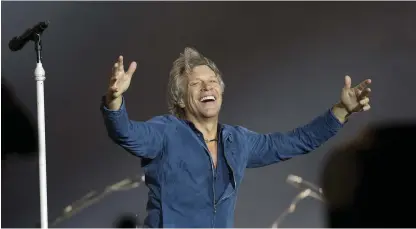  ?? Bild: SILVIA IZQUIERDO ?? TRIVS BRA. ”Vi håller på med det vi älskar och det är en gåva att få göra det på den här nivån”, säger Jon Bon Jovi.