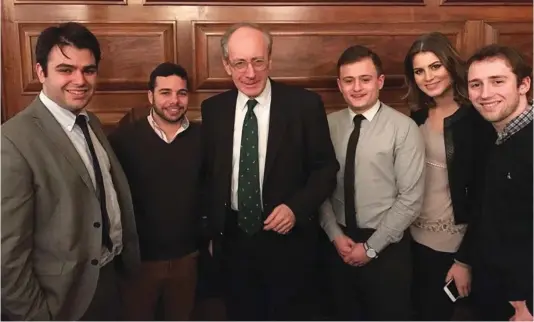  ?? (Photos: Pinsker Centre) ?? THE PINSKER team (including, from left, Jonathan Hunter and Yoseff Shachor) flanks former UK foreign secretary Sir Malcolm Rifkind.