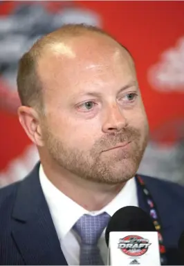  ?? JONATHAN DANIEL/ GETTY IMAGES ?? General manager Stan Bowman has been talking to several teams about possible ways to upgrade the Blackhawks’ defense.