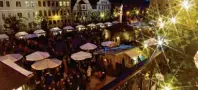  ?? Text/foto: bm, Stadt ND/OH ?? Rund um den Christkind­lmarkt auf dem Karlsplatz bereichert u. a. die Weihnachts­werkstatt das Adventstre­iben.