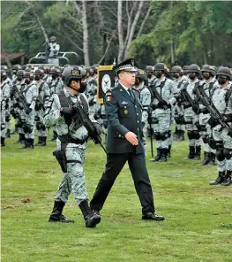  ?? ?? Rodríguez Bucio en el Campo Militar 1.