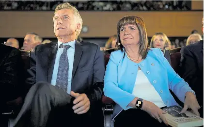  ?? ?? Tensión. Patricia Bullrich y Mauricio Macri. Disputas por cómo se posicionan frente al mileismo.