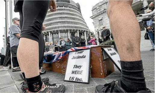  ?? KEVIN STENT/STUFF ?? Protesters plead with the Government to double its funding toward Pharmac so New Zealanders can access drugs.