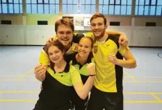  ?? Foto: karrt ?? Abgekämpft, aber glücklich. Die schwäbisch­en Meister vom TSV Diedorf: (von links) Elena Karrer, Tobias Karrer, Julia Hornstein und Martin Aust.