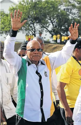  ?? Pictures: THULI DLAMINI and THEMBINKOS­I DWAYISA ?? THUMBS DOWN: President Jacob Zuma’s popularity among all voters has taken a dive since the release of the report on Nkandla, below