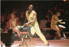  ??  ?? 3.充滿民族色彩的非洲鼓­樂，以跳躍的節奏，演繹出豐富的情感。