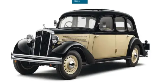  ??  ?? INGENIO Y TECNOLOGÍA. Desde los orígenes de Škoda, hace más de 125 años, hasta el nuevo ENYAQ iV, la innovación ha marcado cada modelo, como en el el Superb de 1934 de la imagen.