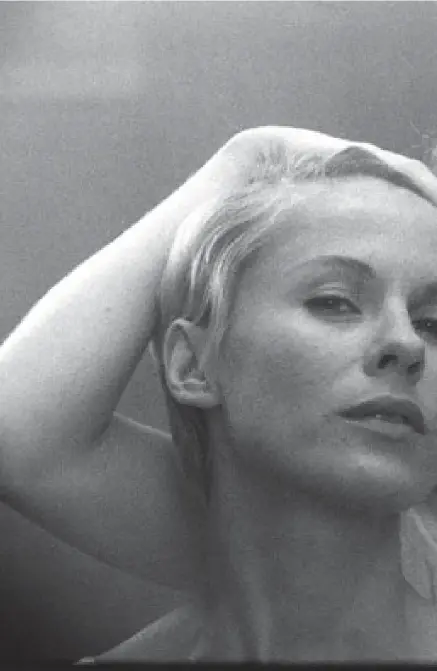  ??  ?? TVÅ AV FLERA. Bibi Andersson och Liv Ullmann var två av många kvinnor i Ingmar Bergmans liv. Förutom att de spe-