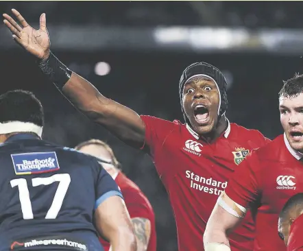  ?? Photo Icon Sport ?? Maro Itoje ici à côté de Peter Mahony, lors du match face aux Blues.