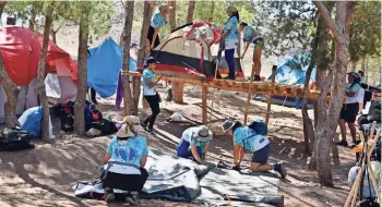  ??  ?? alrededor de 60 niñas participan en el guidismo y se reúnen todos los sábados en el parque El Reliz