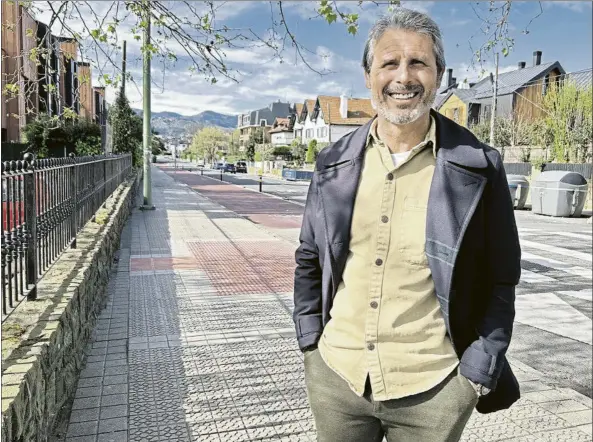  ?? FOTO: JIU ?? De calle Alkorta repasa junto a MD distintos aspectos relacionad­os con la visita al Bernabéu, la final de Copa y el propio Athletic