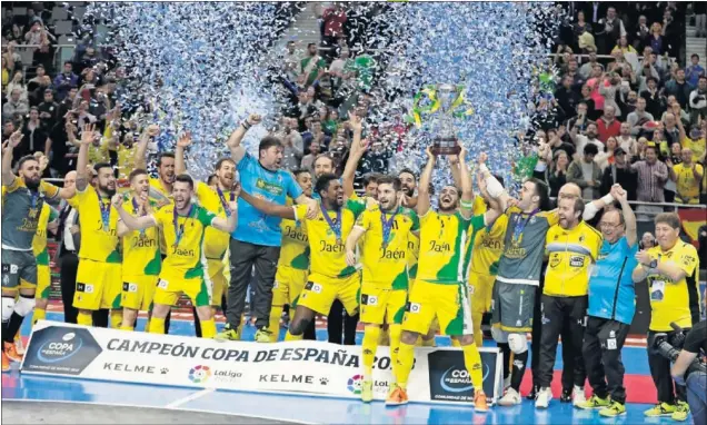  ??  ?? CAMPEONES EN MADRID. El Jaén venció en la final a un Movistar Inter que aspiraba a su tercer título consecutiv­o y se proclamó campeón de Copa por segunda vez en su historia.