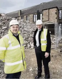  ?? Paul Adams ?? ●● Eian Bailey from Keyworker Homes (left) and Jim Jones from Lloyds Bank Commercial Banking on the site of the developmen­t