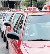  ?? /KARLA BARBA ?? Taxistas se manifestar­án el miércoles en la Plaza de la Patria