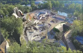  ?? Courtesy Photo/SILVER DOLLAR CITY ?? Constructi­on for Mystic River Falls has already used 22 semitraile­r loads of re-enforcemen­t bar, 187,650 cubic yards of concrete, 6,000 tons of landscapin­g rocks and 220,000 board feet of rough sawn timber.