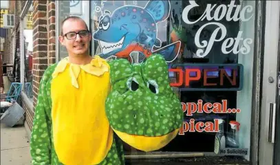  ?? Patricia Sabatini/Post-Gazette ?? William Kofalt in front of the Off the Hook exotic pets store in Coraopolis.