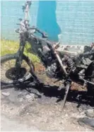  ?? ALFONSO QUESADA. ?? La moto ya no sirve ni para repuestos.