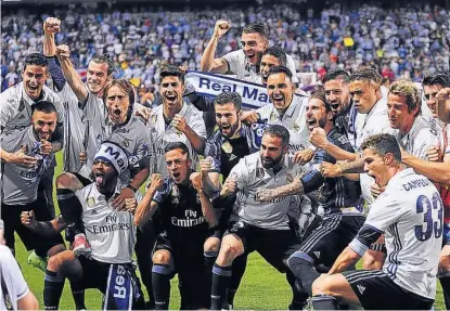  ?? (FOTOS: AP) ?? Luego de mucho tiempo. Real Madrid logró su 33º título de Liga, el primero después de cinco años.