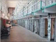  ?? ?? DEVOTO.
La vieja cárcel de la Ciudad de Buenos Aires, ubicada en la calle Bermúdez al 2600, tiene seis pabellones y cerca de 1.400 detenidos.