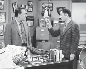  ?? COURTESY EVERETT COLLECTION ?? Jack Klugman, left, and Tony Randall were the beloved at- odds roommates.