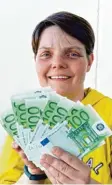  ?? Foto: Wyszengrad ?? Sonja Haar freut sich über 1000 Euro Extrageld.