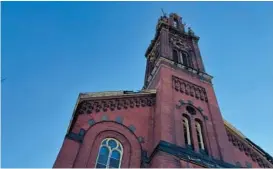  ?? BALTIMORE SUN STAFF ?? Lighting struck the 256-foot steeple of an historic East Baltimore church in March 2020, causing a fire and the steeple’s collapse.