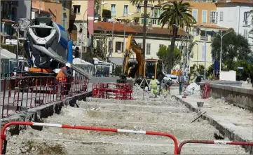  ?? (Photos Dylan Meiffret et R.D.) ?? Les travaux d’étanchéité du quai Bonaparte seront réalisés en deux tranches avant l’été.