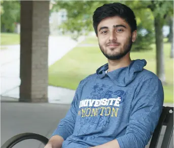  ??  ?? Yasser Al Asmi est déterminé à réussir son parcours à l’Université de Moncton. - Acadie Nouvelle: Simon Delattre