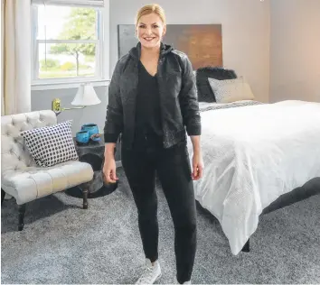  ?? Discovery + / Contribute­d photo ?? Taylor Spellman in a bedroom she designed, she stars on “One Week to Sell” on Discovery +.