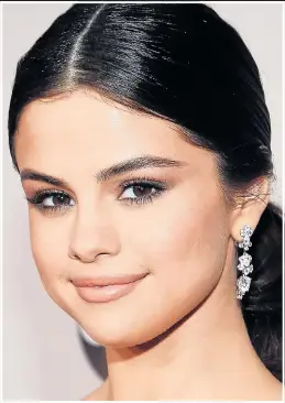  ??  ?? Selena Gomez is recovering after a secret kidney transplant