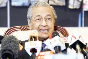  ??  ?? PERDANA Menteri Tun Dr Mahathir Mohamad ketika sidang akhbar di Yayasan Kepimpinan Perdana pada Rabu.