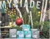  ?? COURTESY OF CAFÉ MYRIADE ?? Coffee connoisseu­rs will enjoy Vancouver’s 49th Parallel coffee beans, available at Café Myriade.