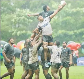  ?? Picture: SUPPLIED ?? Left, despite the weather, both Ba and Nadroga showed great skills in the set pieces.