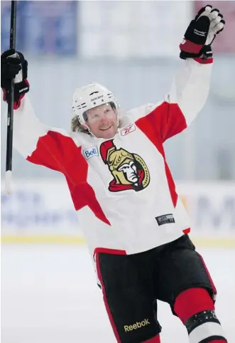  ?? JANA CHYTILOVA/OTTAWA CITIZEN ?? Despite the controvers­y over his signing with the Detroit Red Wings, Daniel Alfredsson sported a Sens jersey during a game of shinny at the Bell Sensplex on Monday morning. Read the story and more on his former Ottawa teammates in