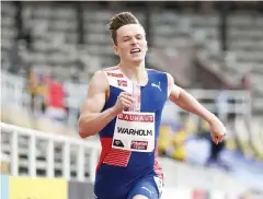  ?? FOTO: AFP ?? Karsten Warholm dominiert die 400 Meter Hürden. Mit seinem Rennen zum Europareko­rd ließ er die Konkurrenz wieder klar hinter sich.