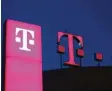  ??  ?? Die Telekom muss nach einem Gerichtsbe­schluss ihr Angebot anpassen. Foto: dpa