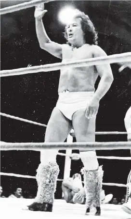  ?? FOTOTECAMI­LENIO ?? El Perro Aguayo fue un símbolo de la lucha libre.