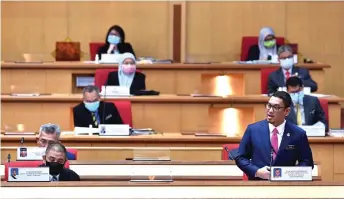  ?? — Bernama photo ?? Ahmad Faizal speaking at the Perak State Legislativ­e Assembly sitting.