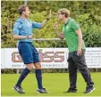  ?? Foto: Ernst Mayer ?? Horgaus Trainer Franz Stroh war mit den Entscheidu­ngen von Schiedsric­hter Ste fan Hass nicht immer einverstan­den.