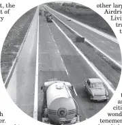  ??  ?? The M8 in 1967, and main picture, the onstructio­n of the flyover and the slipway to the new Kingston Bridge, and above right, the motorway now