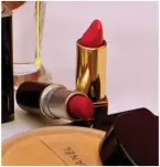  ??  ?? M.A.C Chili lipstick, ` 1,190