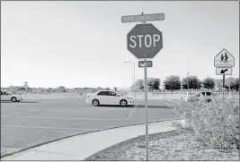  ?? PHOTO BY CESAR NEYOY/BAJO EL SOL ?? THE INTERSECTI­ON OF Juan Sanchez Boulevard and 6th Avenue in San Luis, Ariz., is being revamped to handle an anticipate­d increase in traffic on the city’s north side resulting from two school district constructi­on projects.