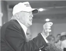  ?? Jerry Lara / San Antonio Express-News ?? Republican presidenti­al candidate Donald Trump speaks to a crowd of law enforcemen­t personnel late last month in Laredo.