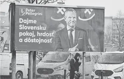  ?? FOTO ČTK ?? Alibismus, faleš a ideová vyprázdněn­ost. Na tuto úroveň podle autora zdegradova­ly hodnoty slibované na Pellegrini­ho billboarde­ch.