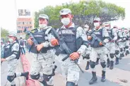  ??  ?? Pretende López Obrador que la Guardia Nacional pase a formar parte de la Sedena.