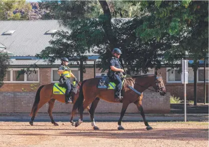  ?? Picture: Pema Tamang Pakhrin ?? Police on patrol in Alice Springs.